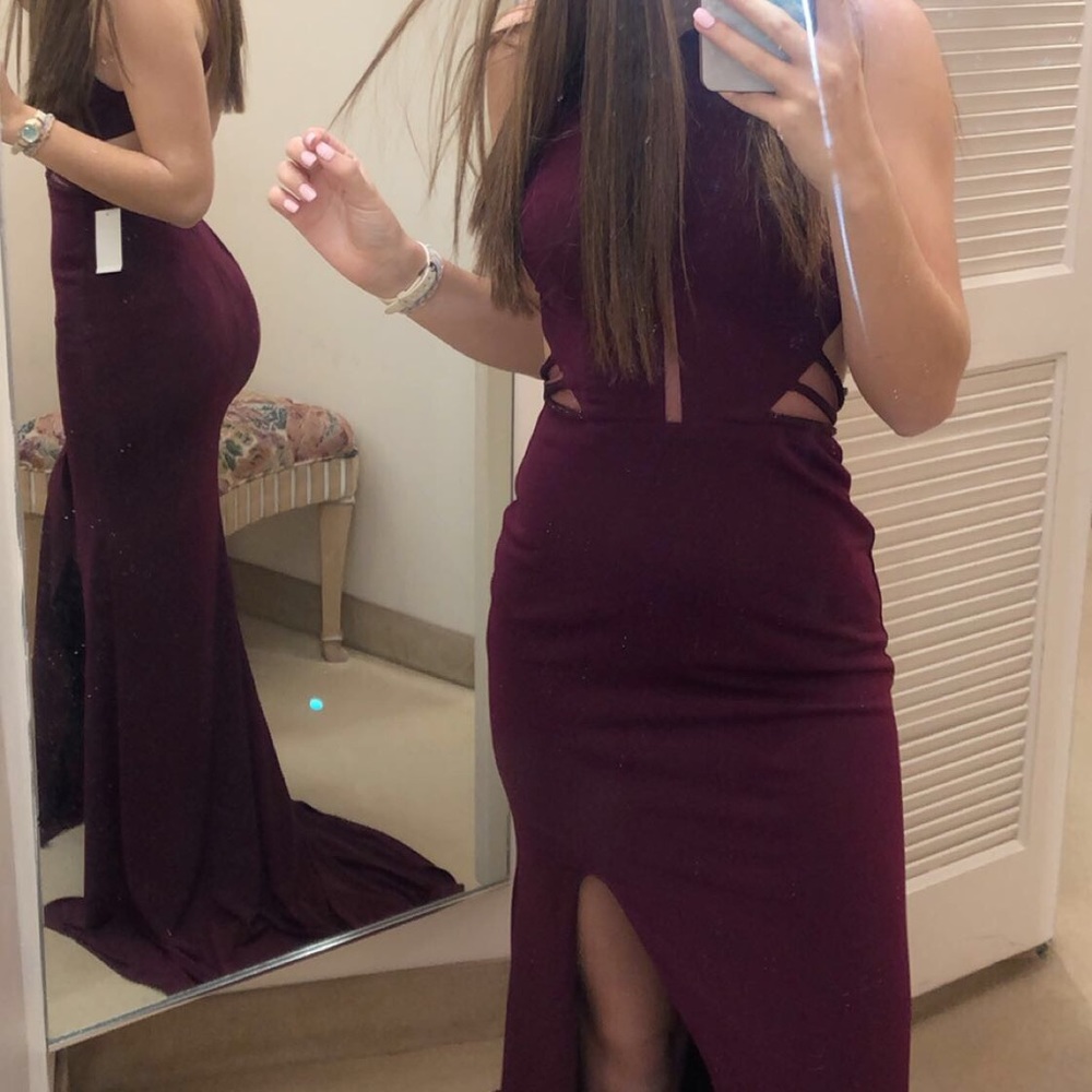 Burgundy prom dress